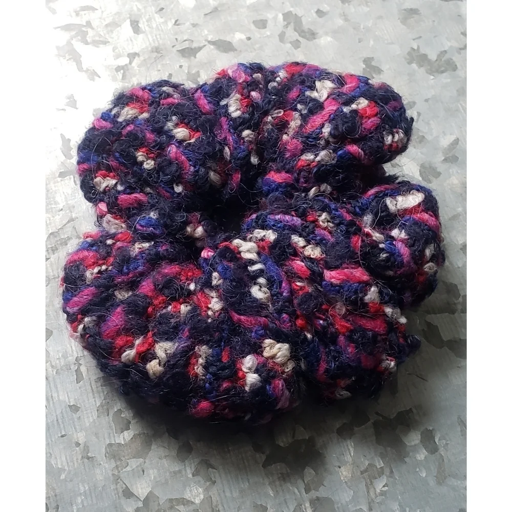 8. J.Crew Scrunchie